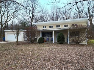 7040 N Center Rd, Mount Morris, MI 48458