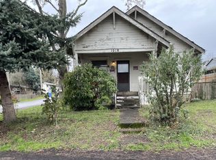 1018 W 37th St, Vancouver, WA 98660