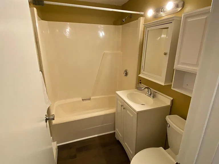860 Southbridge St #1 — Photo 6