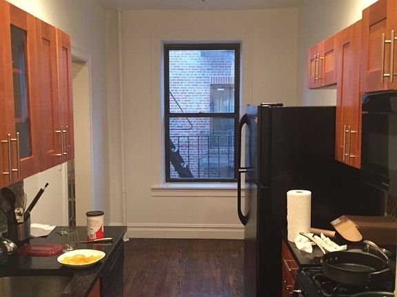 3rd image of 20202 43rd Ave #3C
