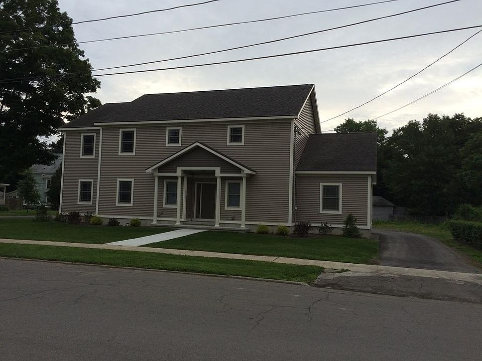 1st image of 7 Woodruff St #1