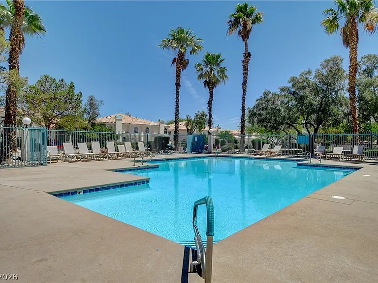 8039 Teresita Ave — Photo 52