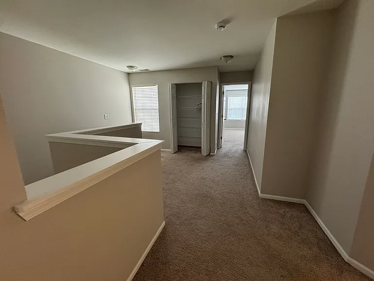 2399 Stoughton Cir #2399 — Photo 10