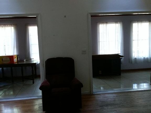 2nd image of 4518 Meadow Run Pl