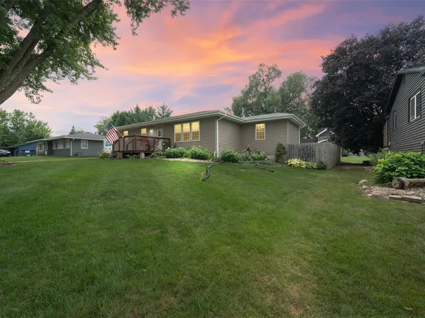 304 K St, Baxter, IA 50028