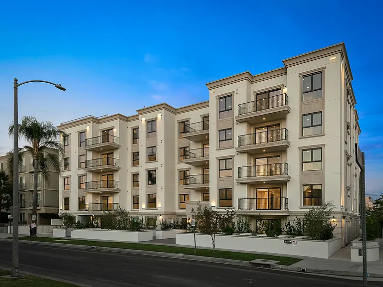 Whitworth Dr — Photo 1