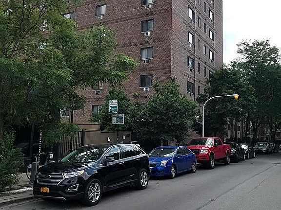 4th image of 607 W Wrightwood Ave APT 515