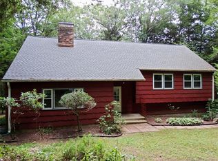 114 Grasslands Rd, Southbury, CT 06488