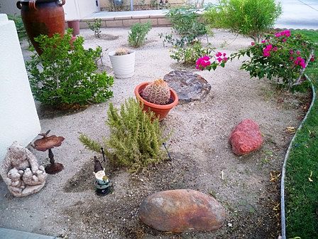 front yard decor