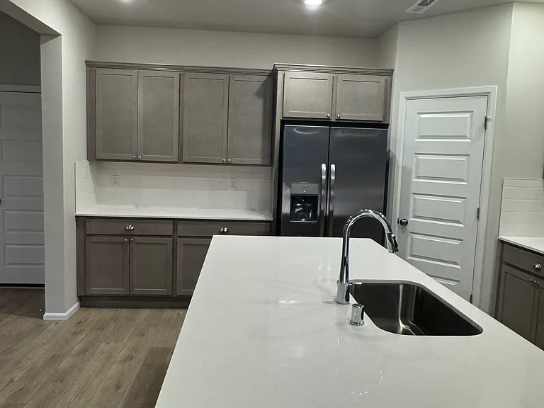 3374 SW Pier Ln — Photo 13