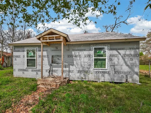 3511 Bain St, Houston, TX 77026