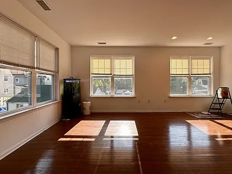 24 Bland Ct #11 — Photo 4