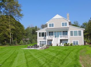 1472 71st St, Fennville, MI 49408