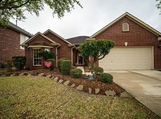 1722 Gillingham Way, Pasadena, TX 77504