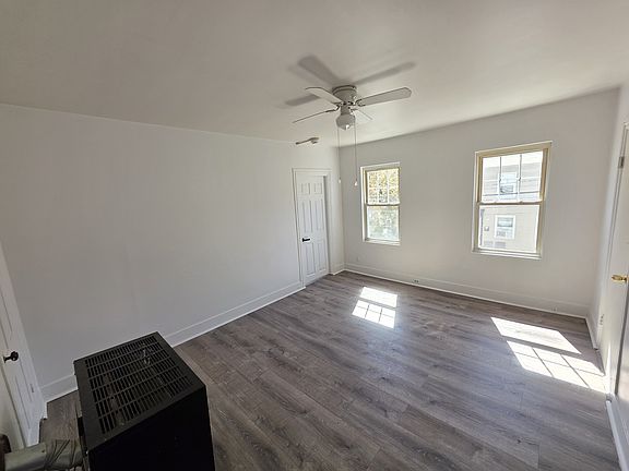 2nd image of 133 Church St APT 2R