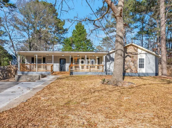 1283 Branchfield Ct, Riverdale, GA 30296