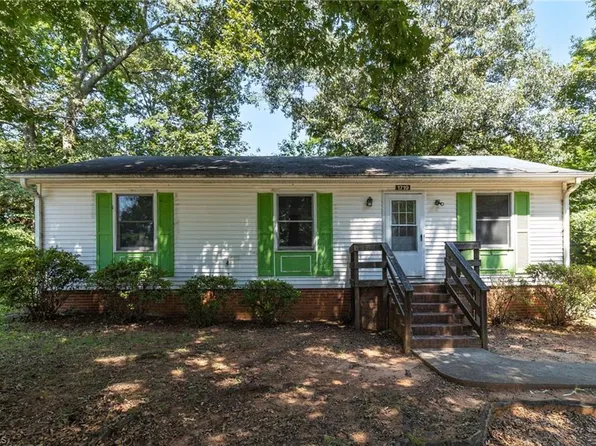 1719 Oneka Ave, High Point, NC 27260