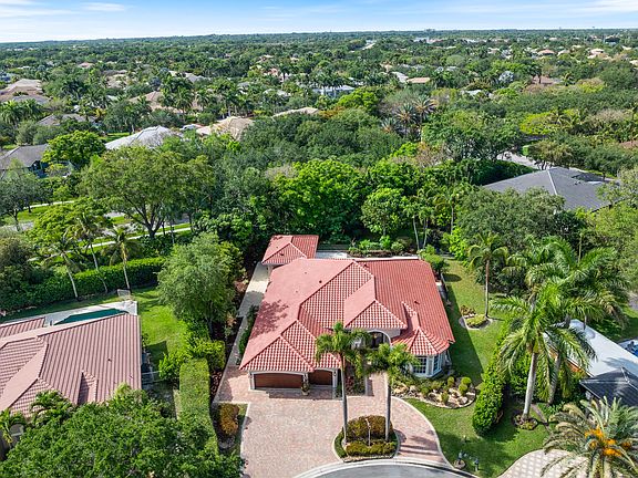 2nd image of 10520 NW 67th Court