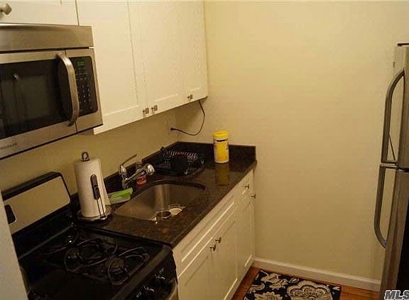 5th image of 1 E Broadway APT 7C