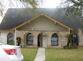 11223 Sageking Dr, Houston, TX 77089