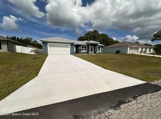 708 Daysland Ave SW, Palm Bay, FL 32908
