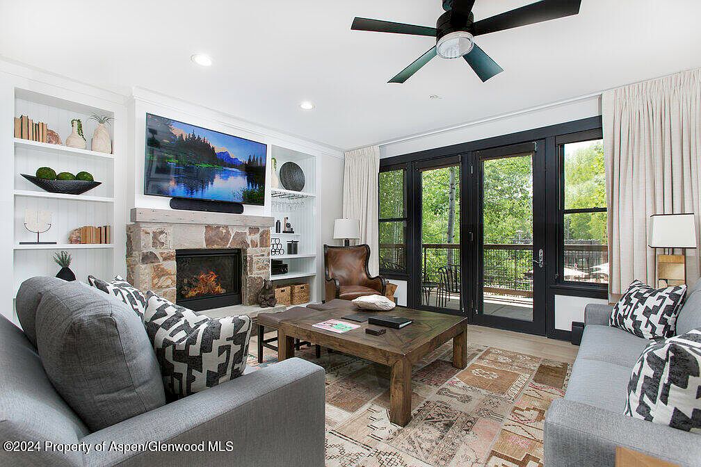 239 Snowmass Club Cir #127