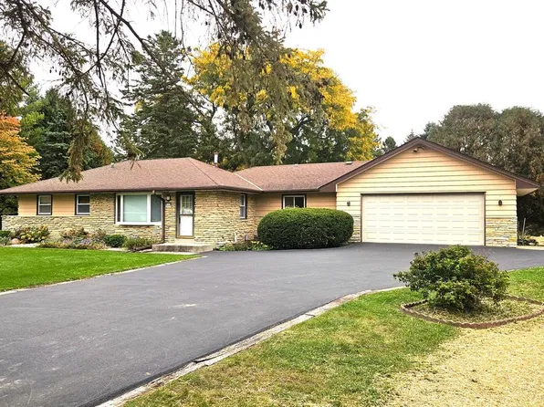 W226N6040 Avon COURT, Lisbon, WI 53089