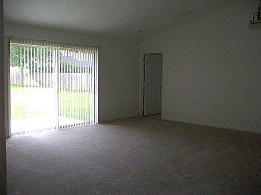 2nd image of 2321 SE Fruit Ave