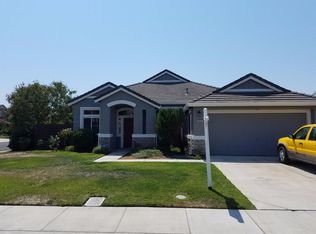 932 Shortland Cir, Manteca, CA 95337