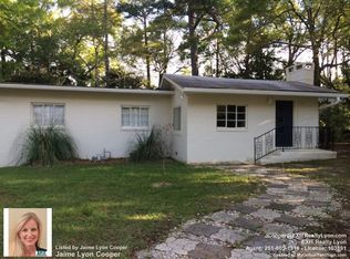 559 Bellangee St, Fairhope, AL 36532