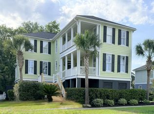 1129 Lands End Dr, Hanahan, SC 29410