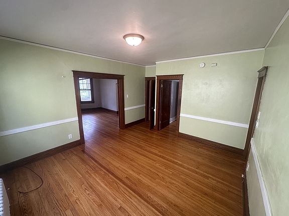 5th image of 5 Forest Ave #1