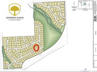 18306 Greenleaf St, Omaha, NE 68136