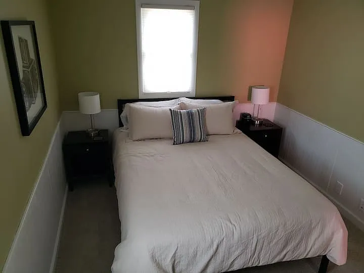 810 Elmwood Dr — Photo 16