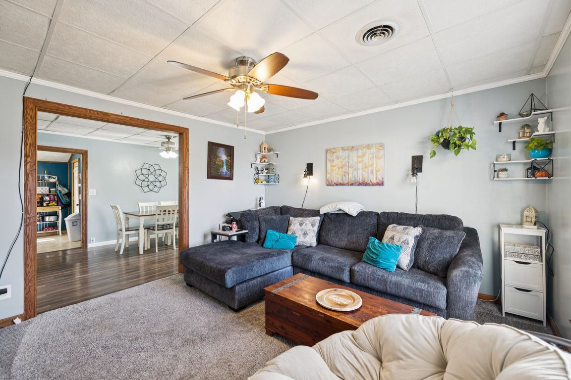 next background image