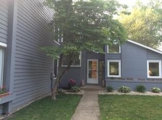 3140 Shorewalk Ln, Maineville, OH 45039