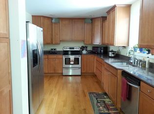 15798 Blue Skies Dr, Livonia, MI 48154