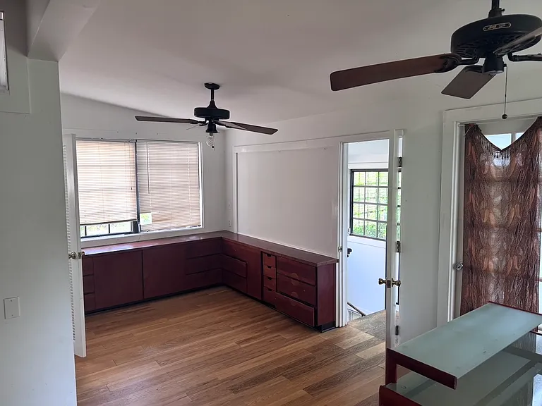 1122 Southard St #5 — Photo 4