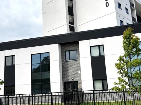4400 Laurier Pkwy #207, Lasalle, ON N9J 0B4