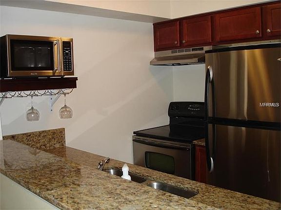 3rd image of 406 S Cedar Ave #305