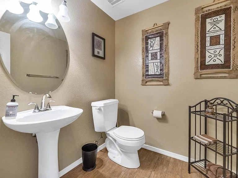 11155 E Laurel Ln — Photo 12