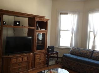 90 Hillside St #3C, Roxbury Crossing, MA 02120