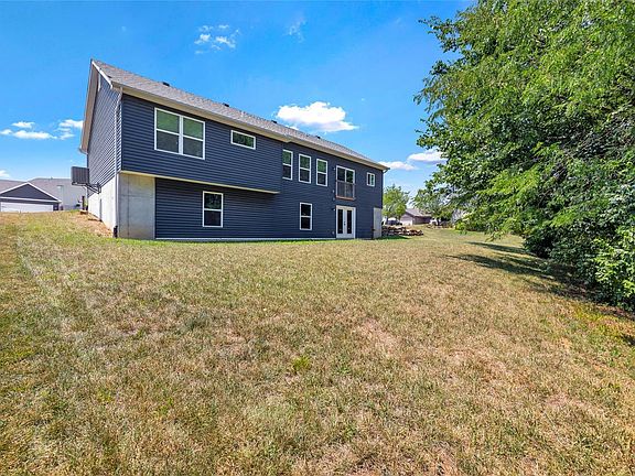 5th image of 860 Glen Eagle Dr