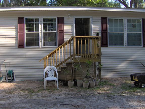 4th image of 38233 Justin Ave