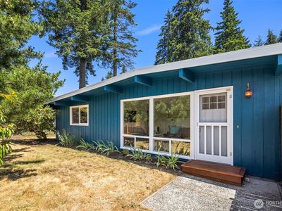7425 202nd St SW, Lynnwood, WA, 98036