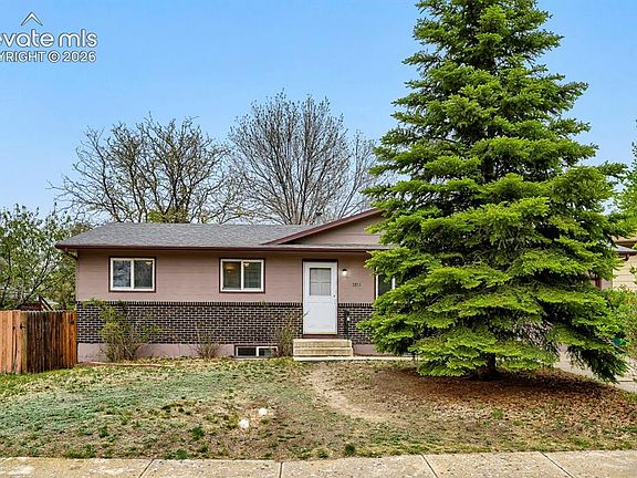 2nd image of 3853 N Vaquero Cir