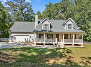291 Hickory Rd, Williamston, SC 29697