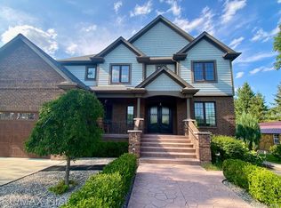 850 S Blvd W, Rochester Hills, MI 48307