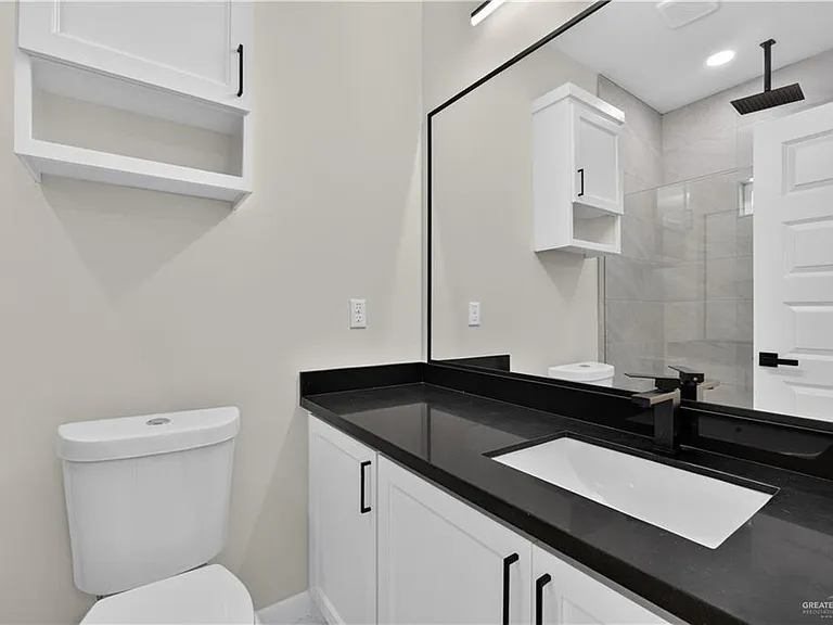 1215 S Woodland Dr #1 — Photo 12