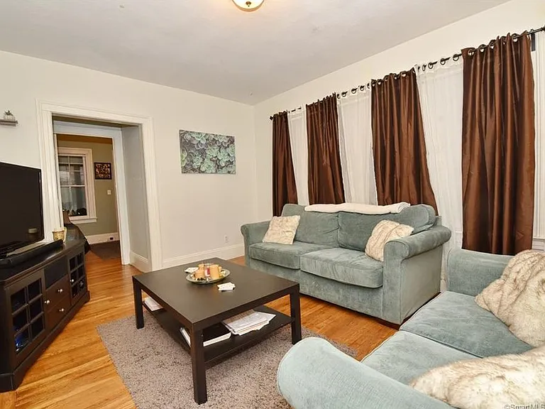 24 Plant St #4 — Photo 6